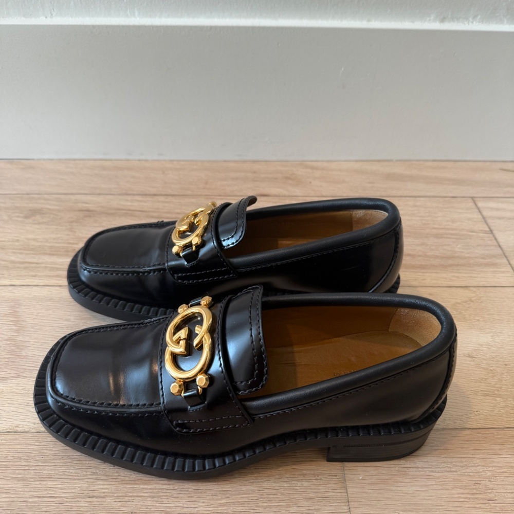 Gucci interlocking G loafers - Picture 2 of 7